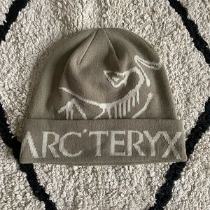Authentic arc’teryx BIRD WORD TOQUE beanie